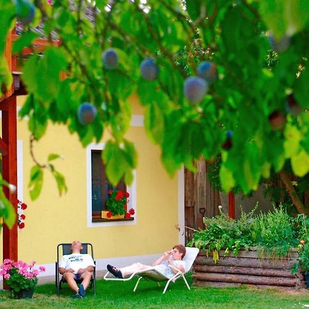 Gemuetliche Wohung Im Gruenen Michelbach ภายนอก รูปภาพ